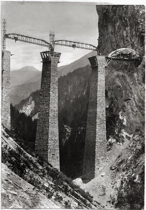 Landwasser Viaduct construction